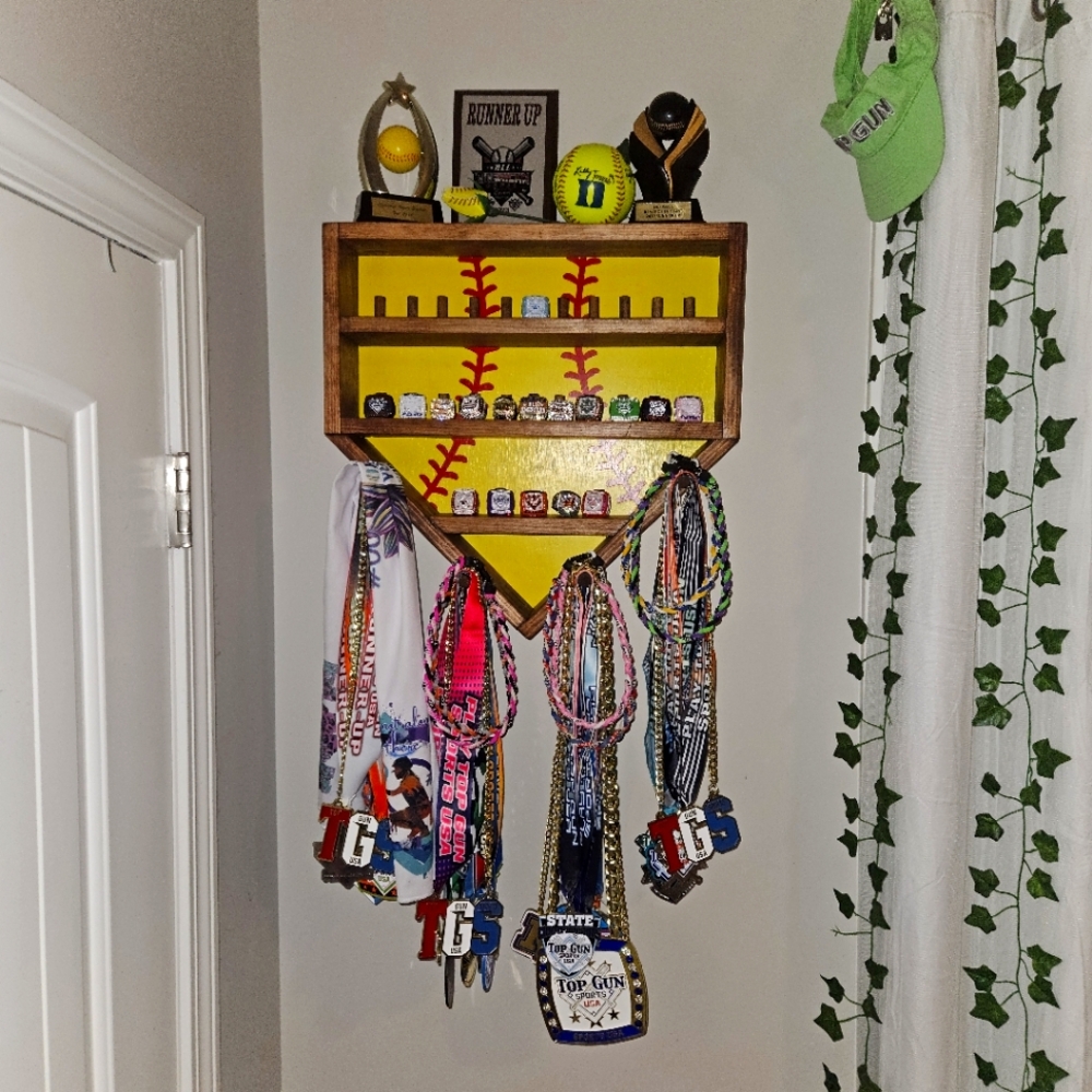 Softball ring & medal display
